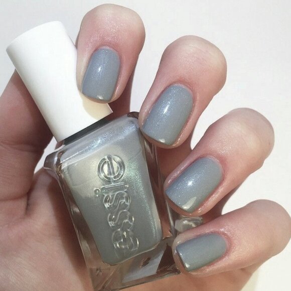 Essie CLOSING NIGHT #1040 Nail Polish Lacquer - Picture 4 of 6